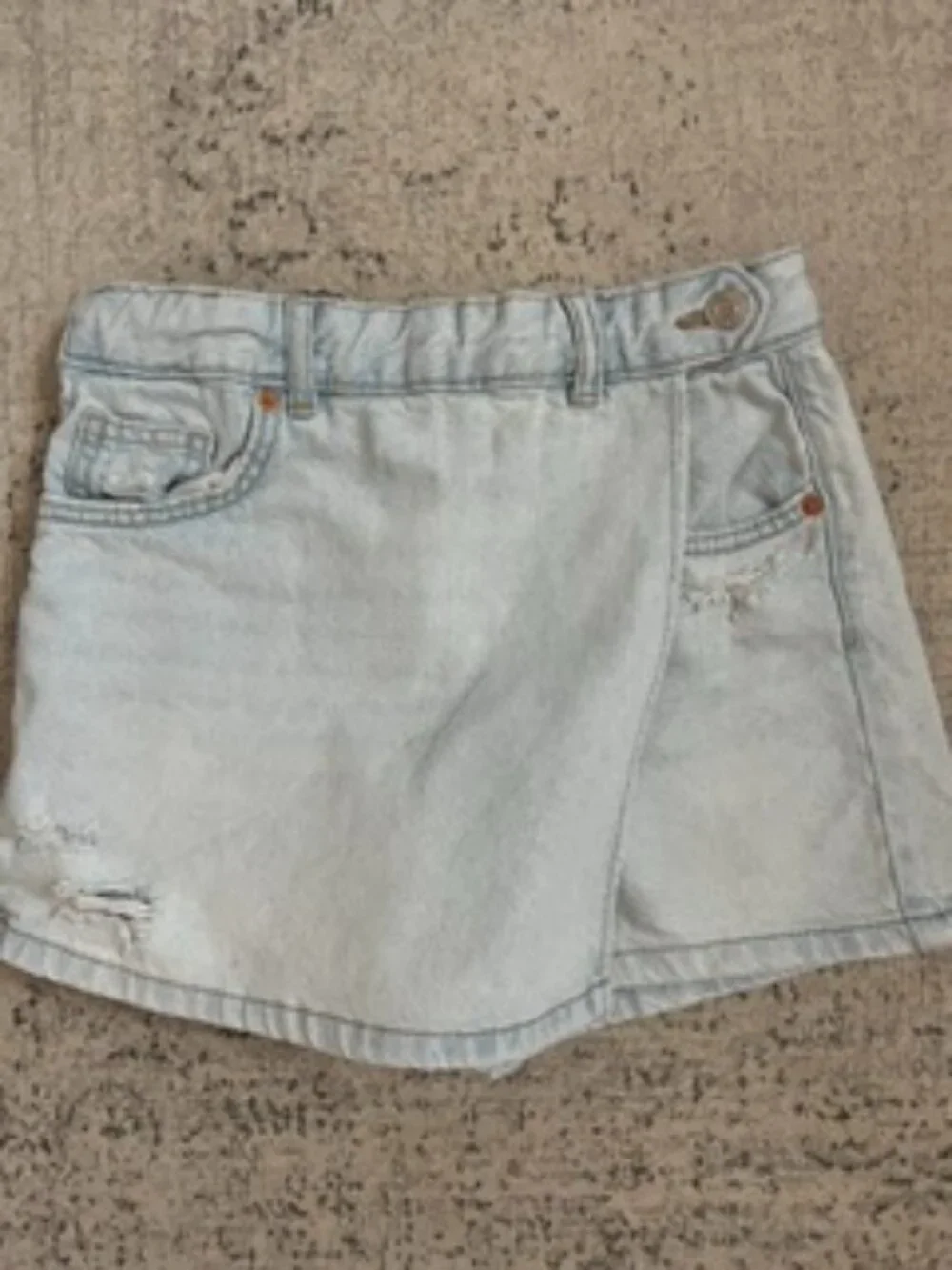 🧡3/$15 Zara Light Wash Distressed Shorts/Skort Girls 12-13